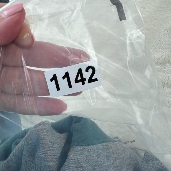 Vintage Oshkosh B’Gosh Crewneck Sweater Large Gray Green Great Country - Picture 11 of 11